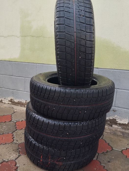 Bridgestone blizzak 215.65.R16