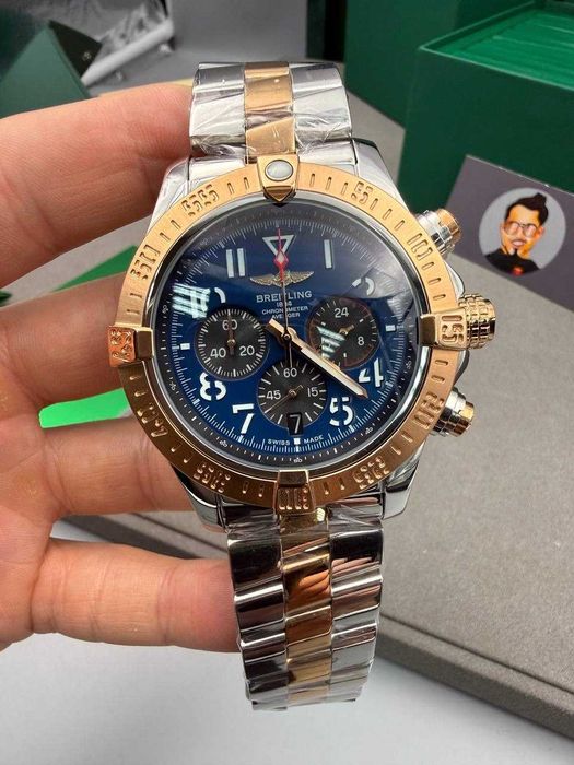 Breitling Chronmat AVenger двуцветен
