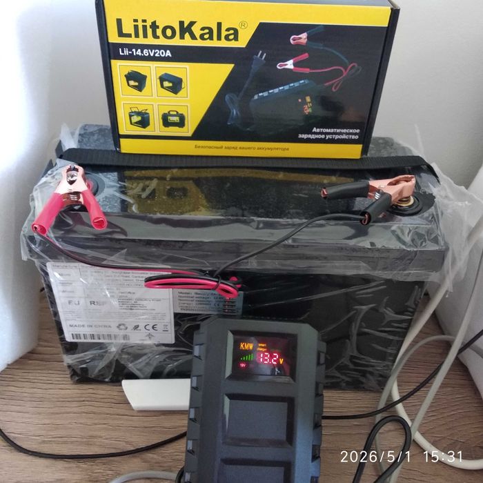 BATERII SOLARE LiFe Sigure Foc/Exploz,100/200Ah 12,8V/ CHARGER 10A/20A