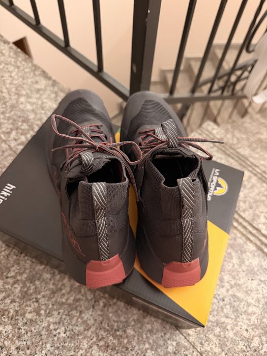 Туристически обувки La Sportiva 40 номер