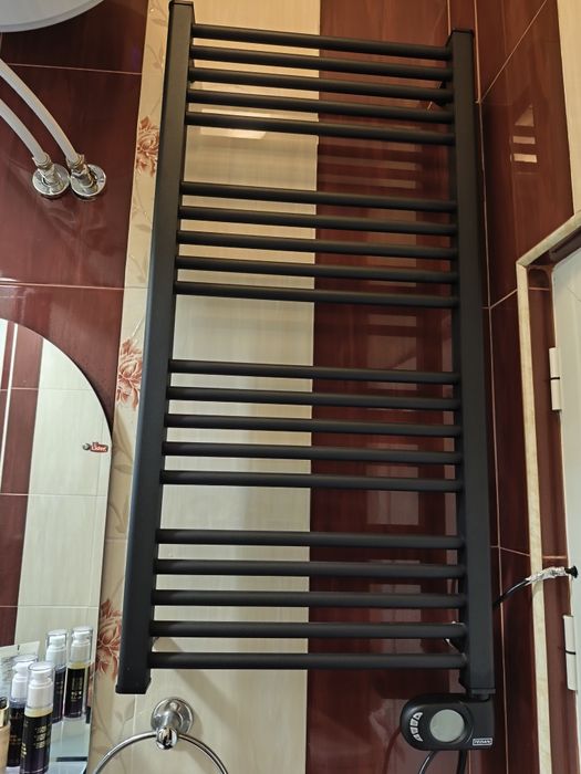 Електрическа лира за баня  Tedan Noor Black 750W