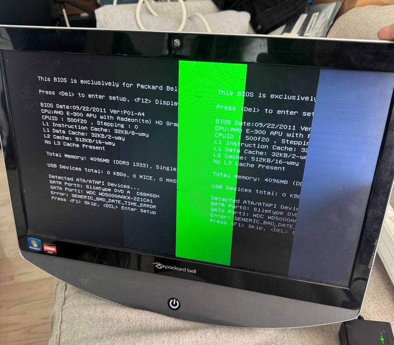 Packard Bell All In One AMD E300 4GB HDD Functional Defect Ecran