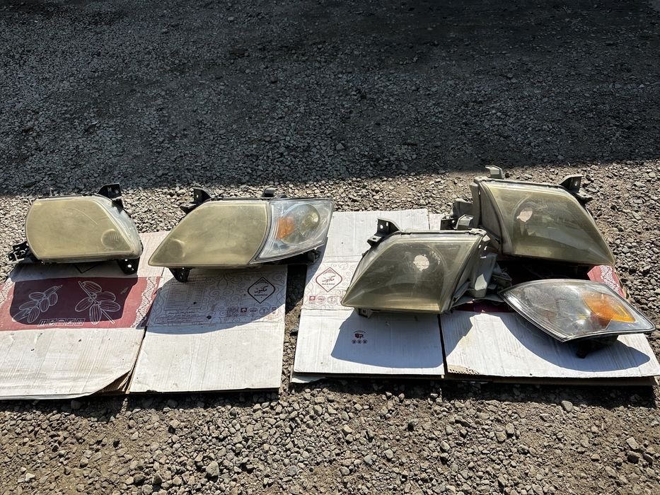 Продам фара мазда мпв