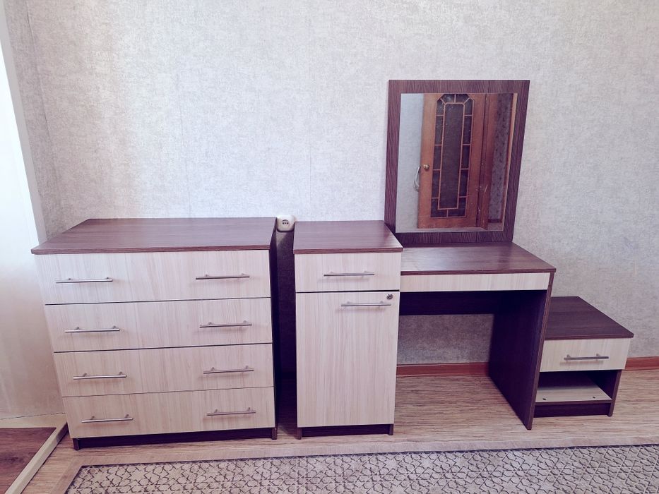 Спальний гарнитур