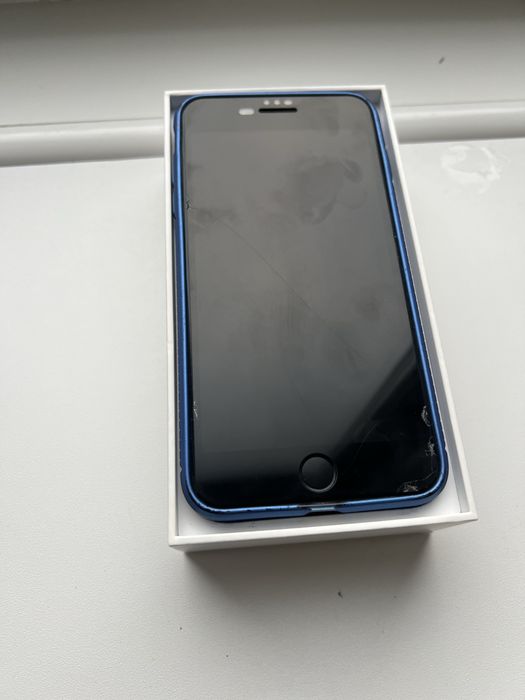 Iphone 7+ без гарантии