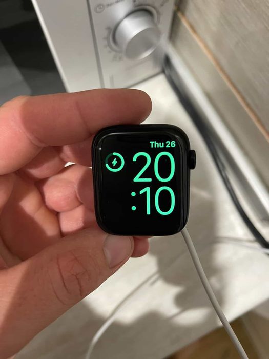Apple watch SE (Gen 2) 44mm Midnight