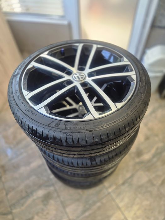 Оригинални джанти 18 цола  с гуми Vw Golf 7 5X112 57.1 7.5x 18ET49