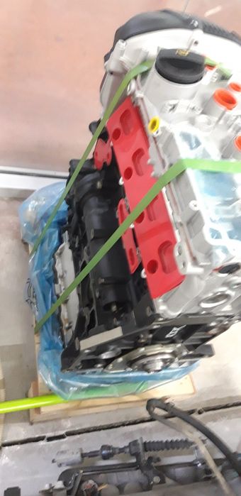 Двигатель на 2.0 литровый  Skoda superb