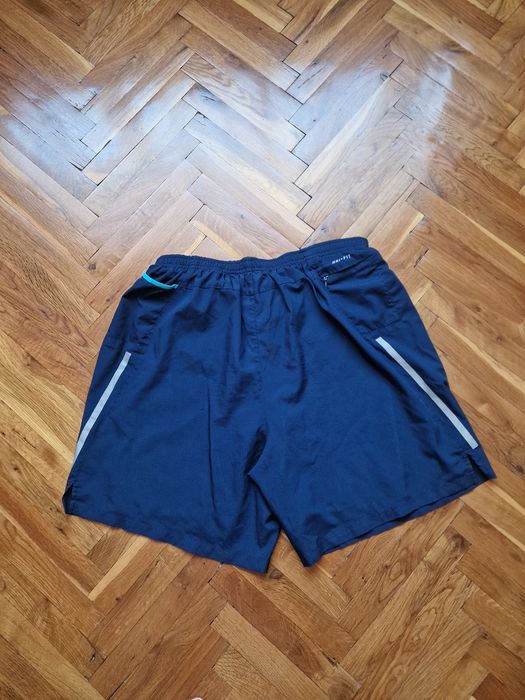 Страхотни мъжки къси шорти с клин  NIKE размер L