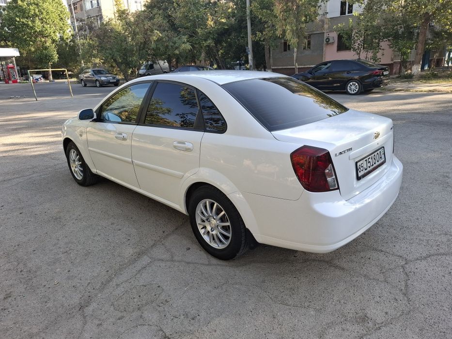 Лассет 2011 метан газ