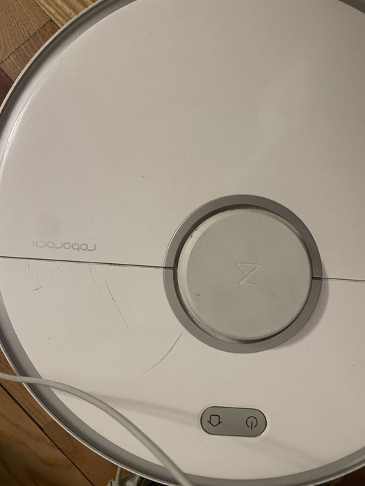 Продам пылесос Roborock S5 / S5 Max (серия от Xiaomi).