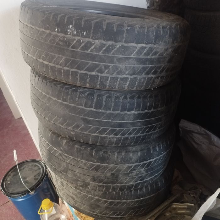 Шины (баллон) на 17 и 18