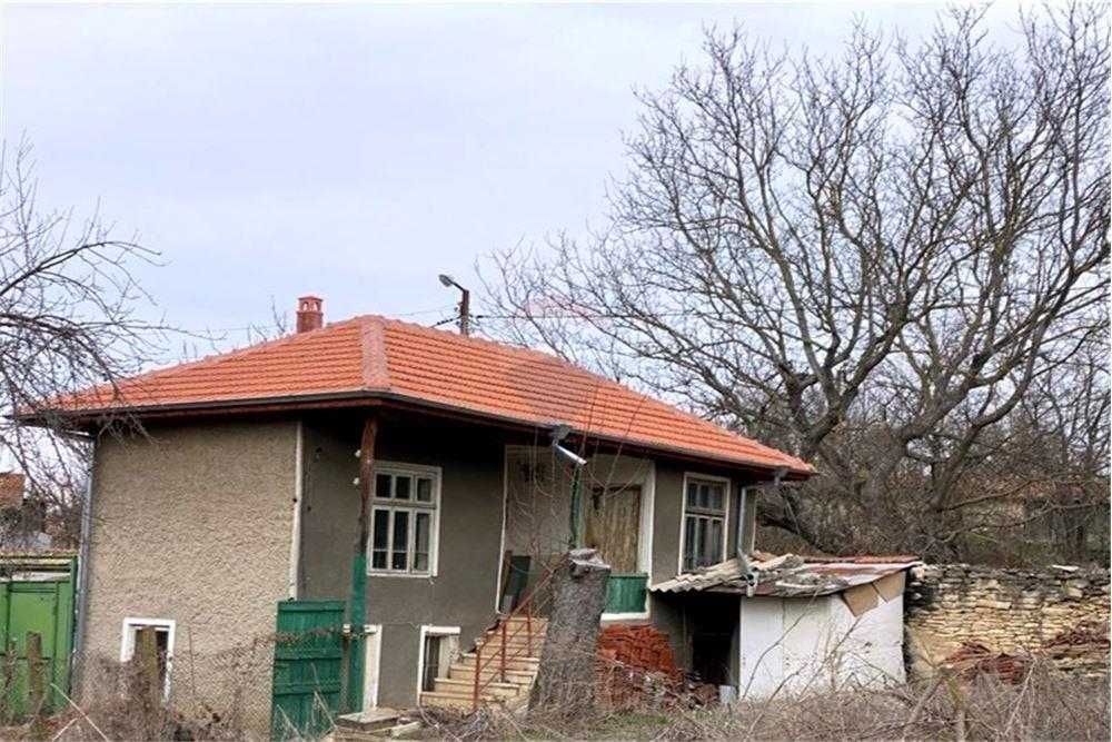 Продава се Къща в Разград, Бели Лом - 30 кв.м за 850 €/кв.м - Снимка #1