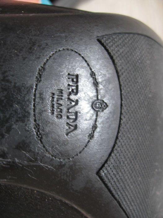 Prada дамски оригинални обувки 37 номер