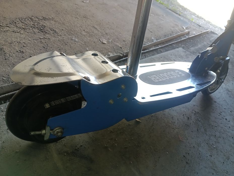 Электро скутер .