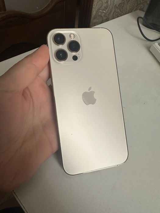 Продам iphone 12 pro max