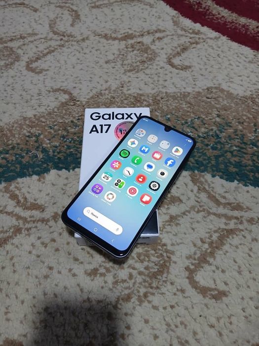 Samsung galaxy A17 srochno sotiladi
