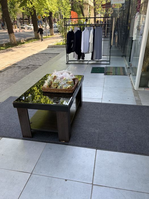 Журналли стол жуда мустахкам