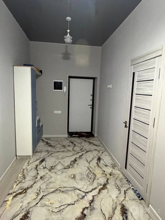 Ijaraga kvartira 1 xona Yakkasaroy 16gor balnitsani yaqin. FAQAT OILA