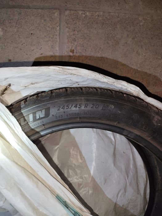 Продам резину мишлен зимнюю