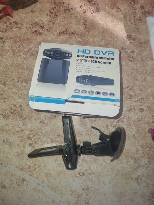 Camere auto de luat vederi si brat telescopic pt telefon