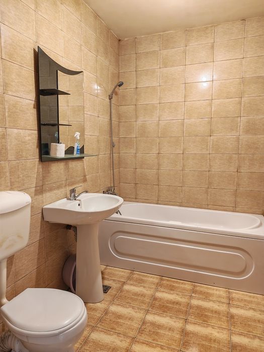 Apartament cu o cameră, in Floresti-strada Porii 142 B