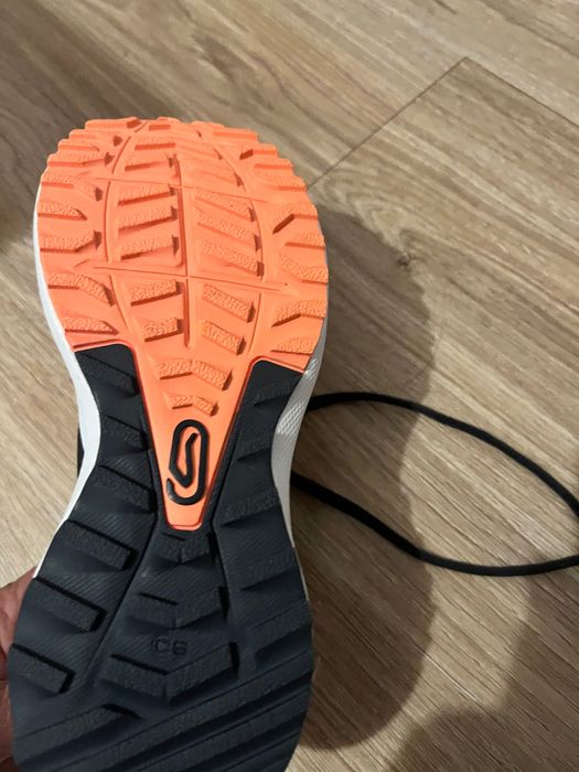 Спортни маратонки