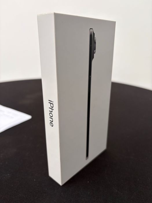 Vând IPhone 17 Air 256 Sigilat