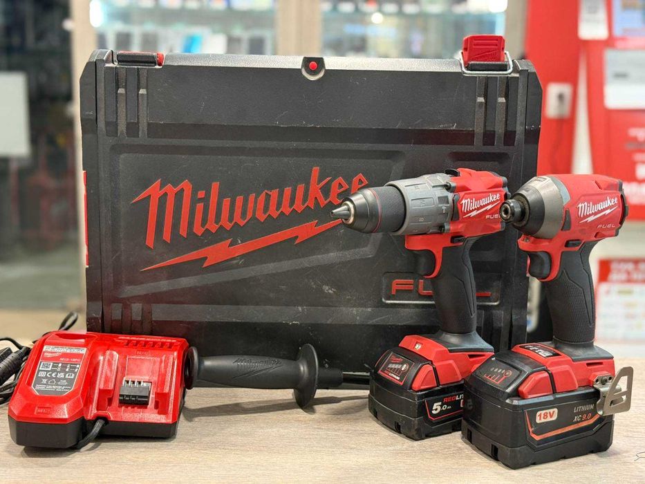 Комплект акумулаторни инструменти Milwaukee M18 FPP2A2-502X