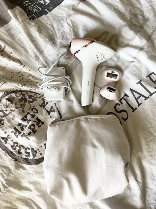 Фотоепилатор Philips Lumea Prestige