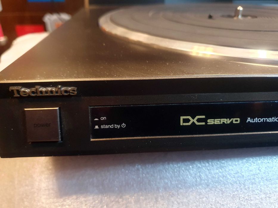 Pick-up Technics SL-L20 cu braț tangențial