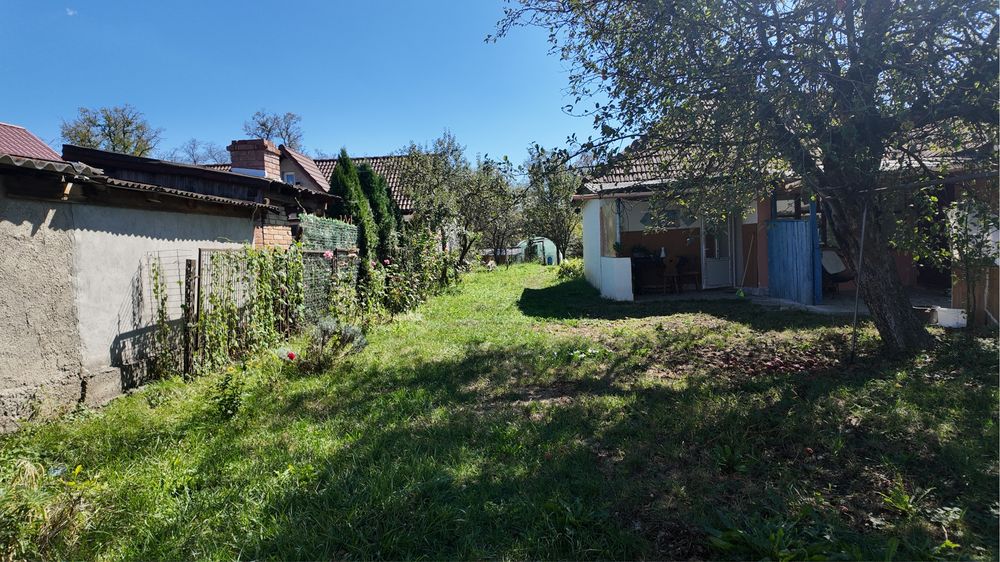 Casă Bătrănească+ Anexe, 1000MP Teren , Rupea