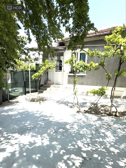 Продава се Къща в Бургас, Меден рудник - зона В - 100 кв.м за 450 €/кв.м - Снимка #16