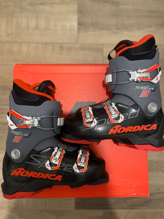 Clapari copii Nordica 22-22.5