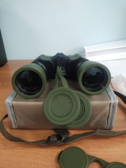 Продам бинокль новый