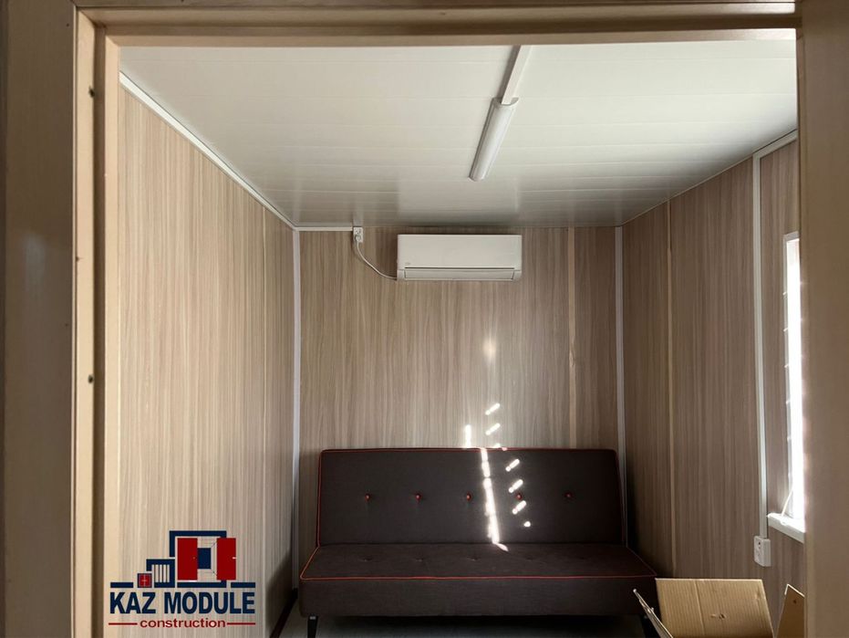 Пустой контейнер. Утепленный контейнер