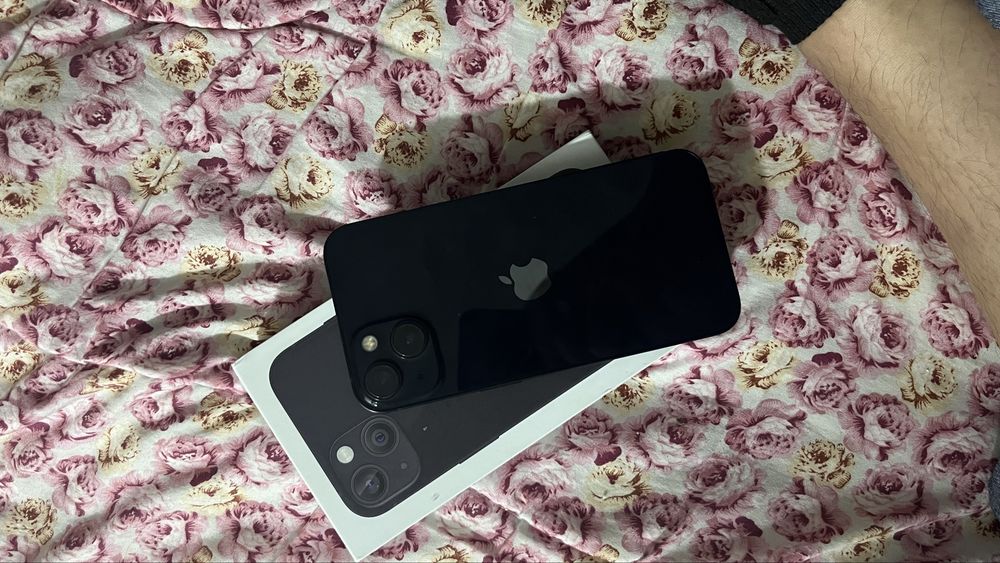 Iphone 13 акб 95% без ремонт все работает.