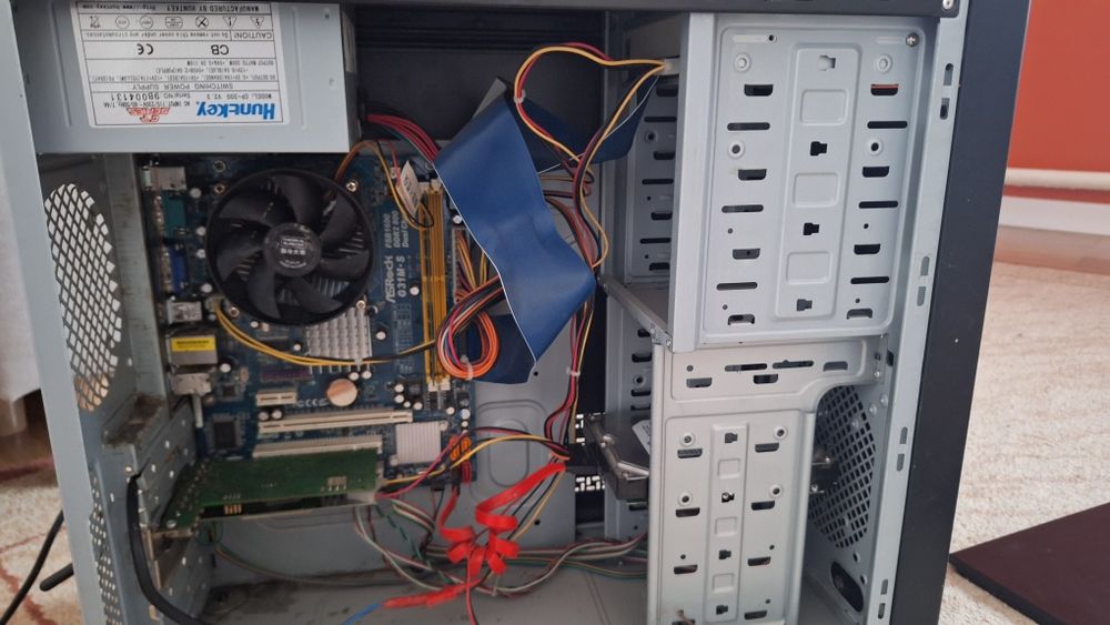 Компьтер старый.