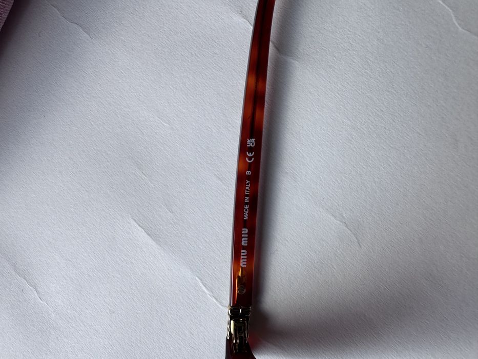 Ochelari de soare Miu Miu Oval SMU04Z 50-18 140, Noi