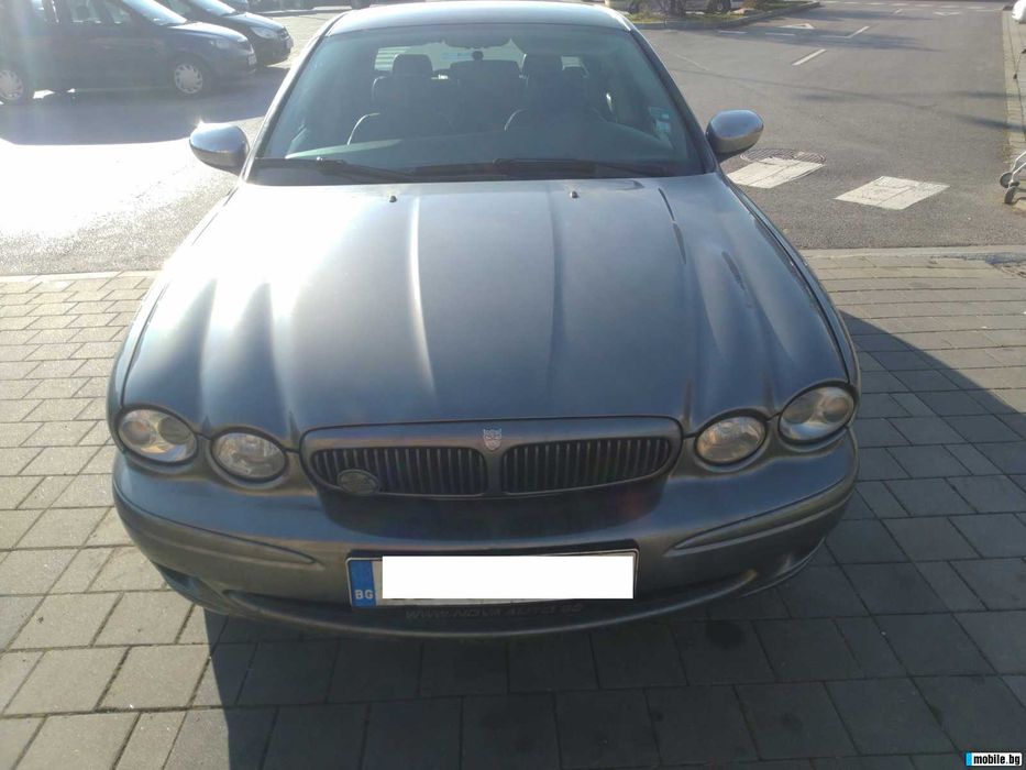 Jaguar x-type 2,5 на части.