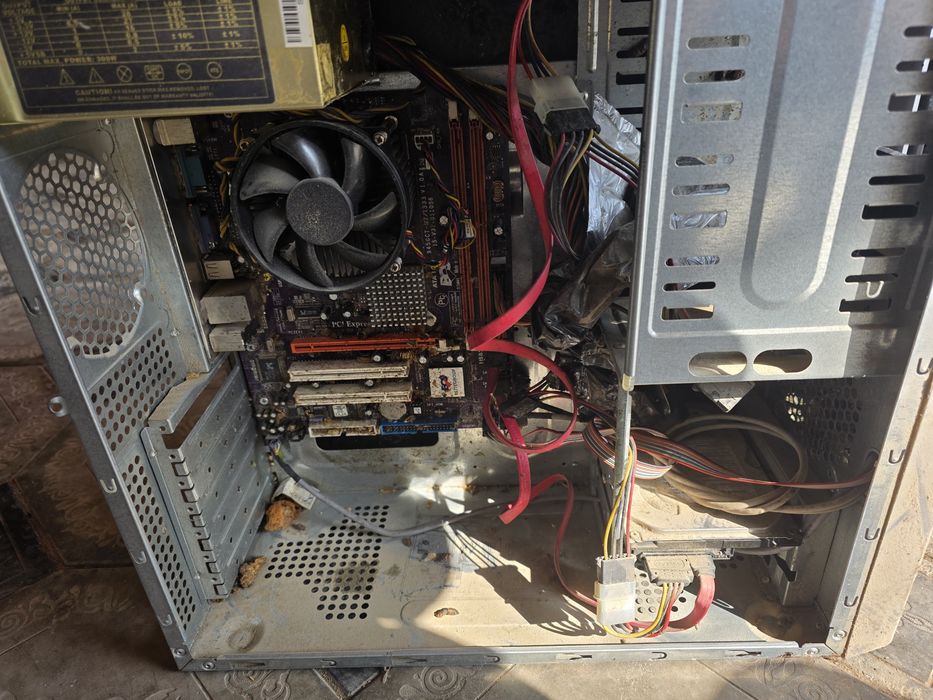 Продам на запчасти компьютеры