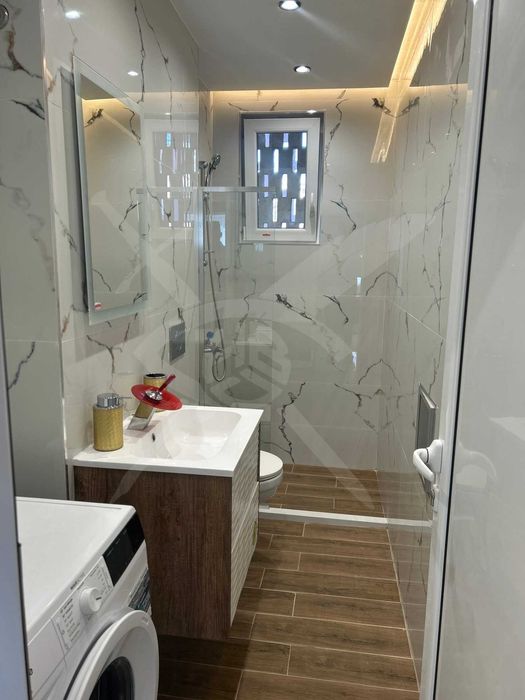 Продава се Тристаен апартамент в Пловдив, Кършияка - 64 кв.м за 2344 €/кв.м - Снимка #6