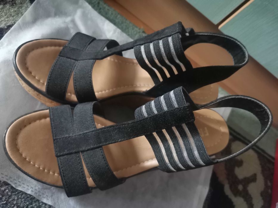 Дамски летни сандали на платформа, 36 номер
