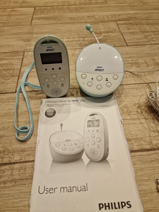 Baby monitor Philips Avent SCD560 DECT – complet, cu 2 alimentatoare