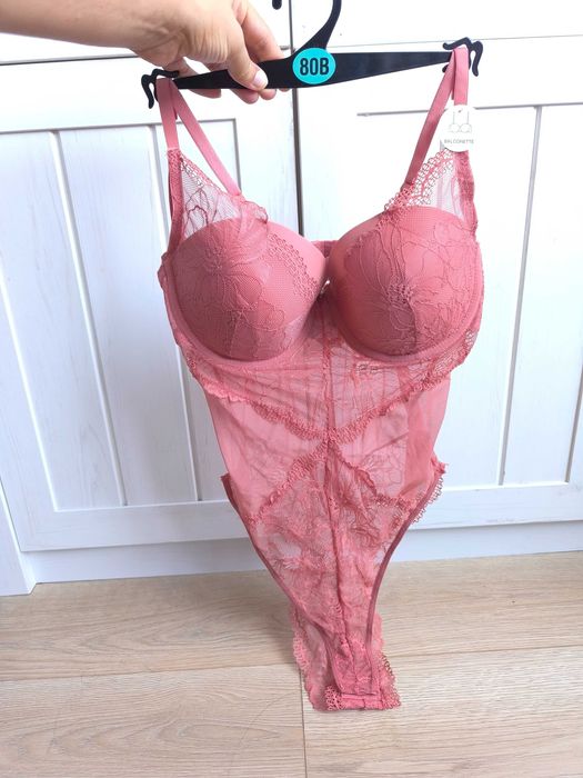 Намалено.Ново секси дантелено боди