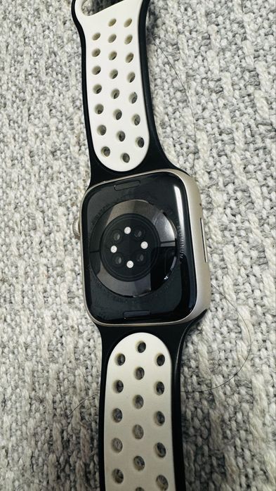 Apple Watch 7 series Nike Edition 45mm