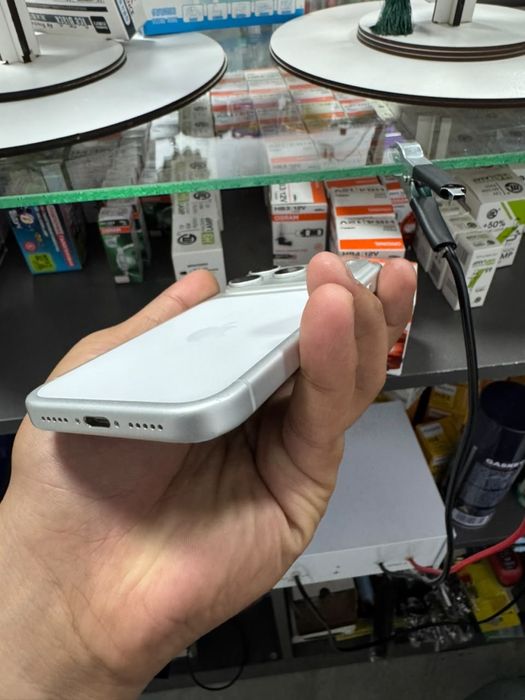 Продам Iphone 17 Pro 256gb