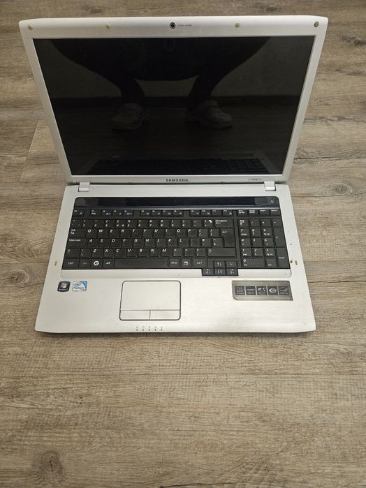 Vand Laptop / PC Felix  vintage Romanesc