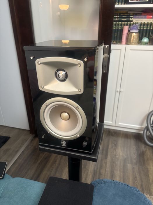 Yamaha RX-V6A+boxe yamaha