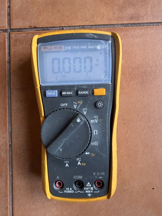 Aparat masurat multimetru Fluke 115